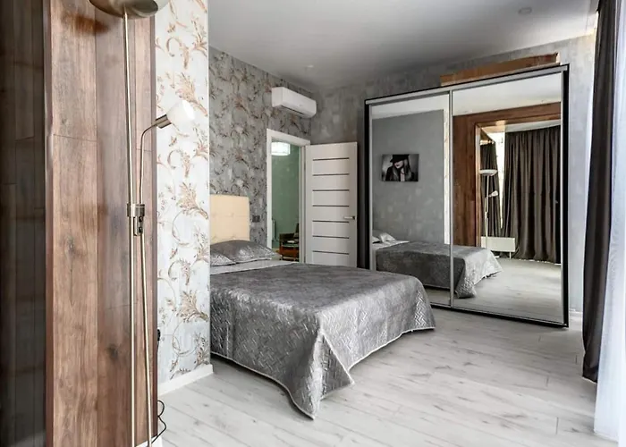 бесті апартаменти, 2 спальні, вид моря 0523